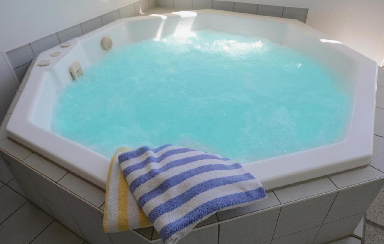 Hohendorf  Kranich Poolferienhausヴィラ エクステリア 写真