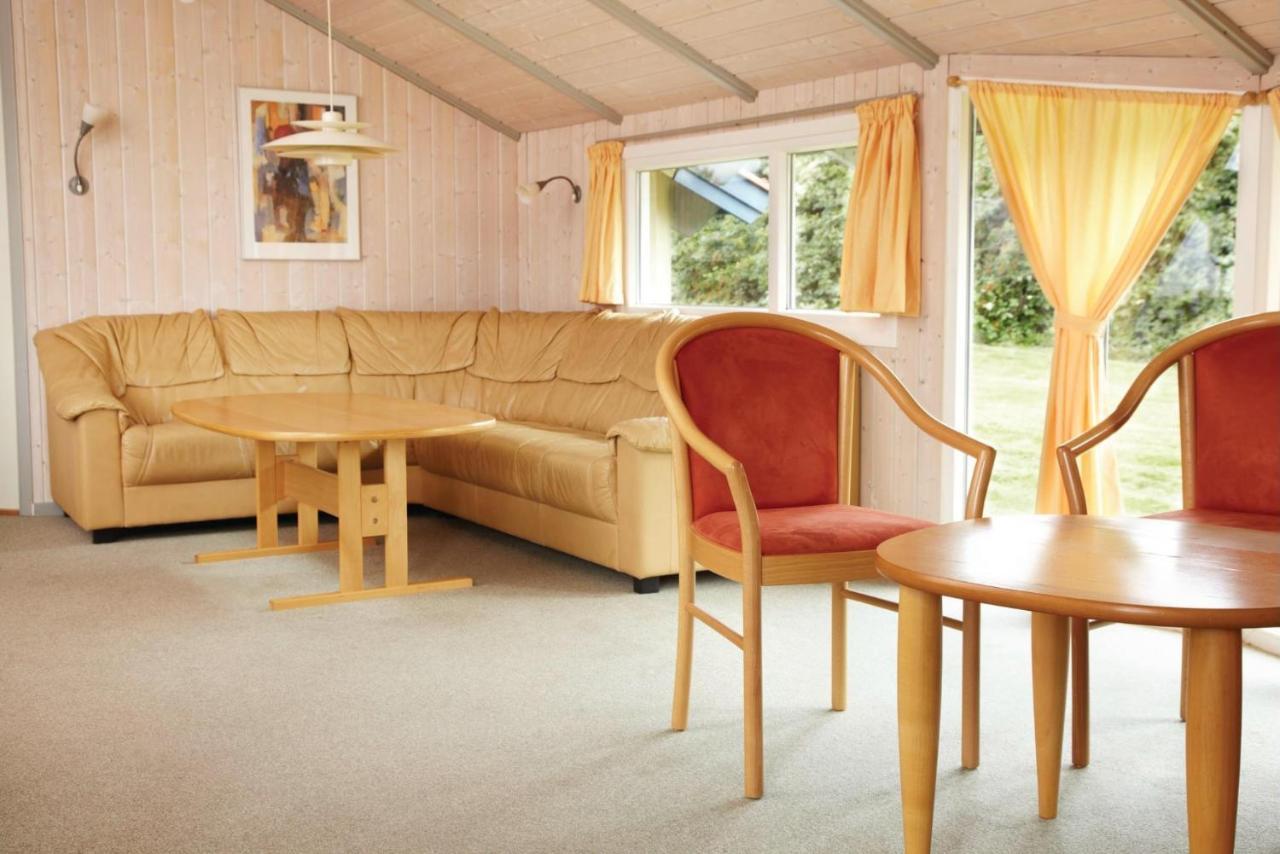 Hohendorf  Kranich Poolferienhausヴィラ エクステリア 写真