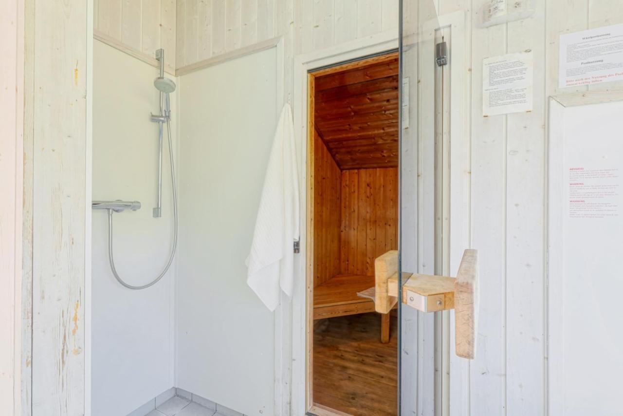 Hohendorf  Kranich Poolferienhausヴィラ エクステリア 写真